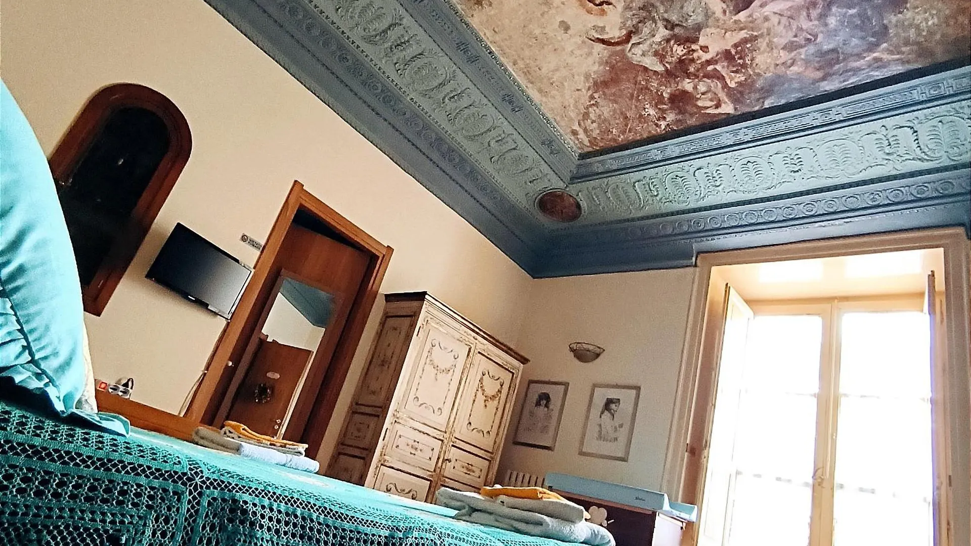 Vittorio Emanuele Rooms Di Prinzi Palermo 2*,