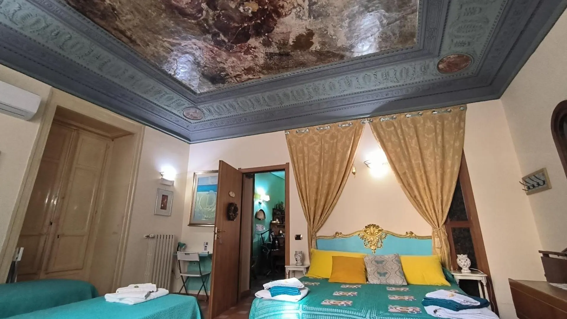 Vittorio Emanuele Rooms Di Prinzi Palermo 2*,  Italien