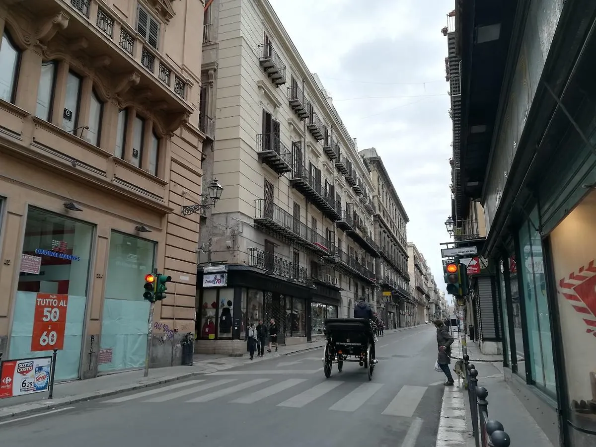 Bed & Breakfast Vittorio Emanuele Rooms Di Prinzi Palermo